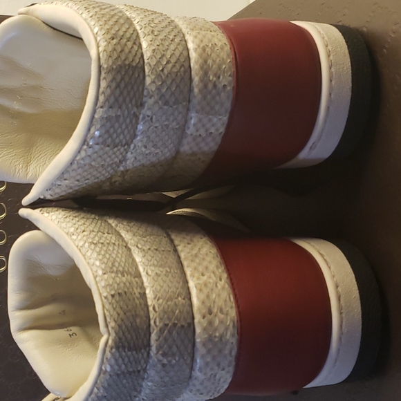 Rare Gucci Sneakers - Picture 5 of 10